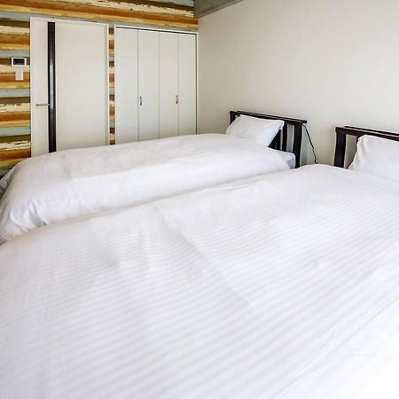 Little Island Okinawa Tomari Aparthotel Exteriör bild