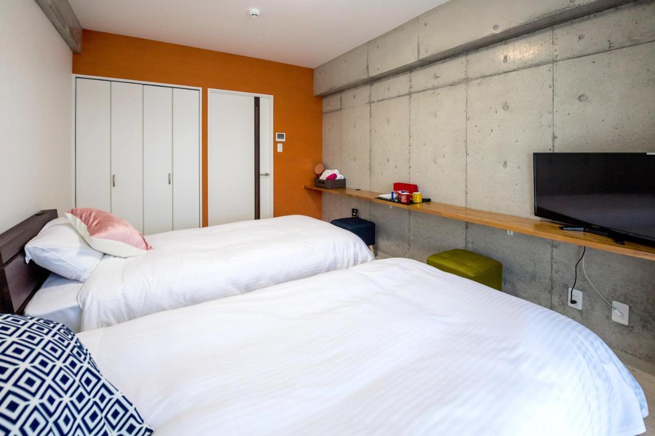 Little Island Okinawa Tomari Aparthotel Exteriör bild